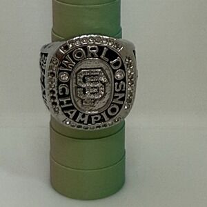 San Francisco Giants-2010-World Series Ring-Bruce Bochy Size 12